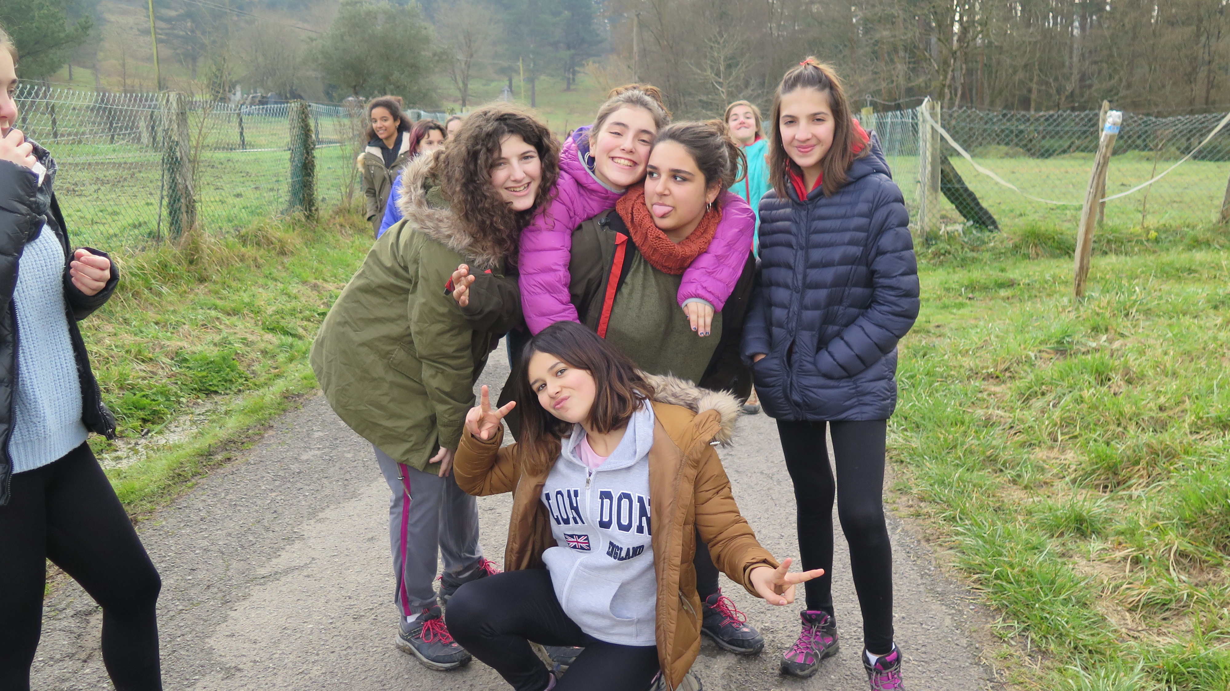 2017-02 Barnetegia. Lurraska