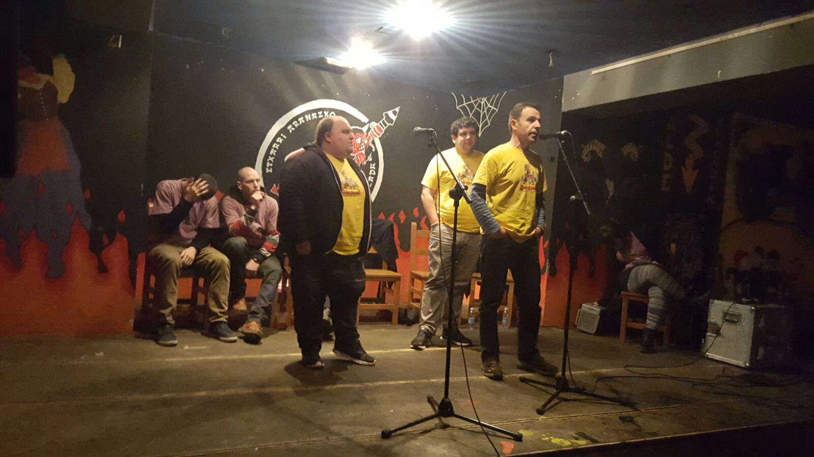 Larungo antenak